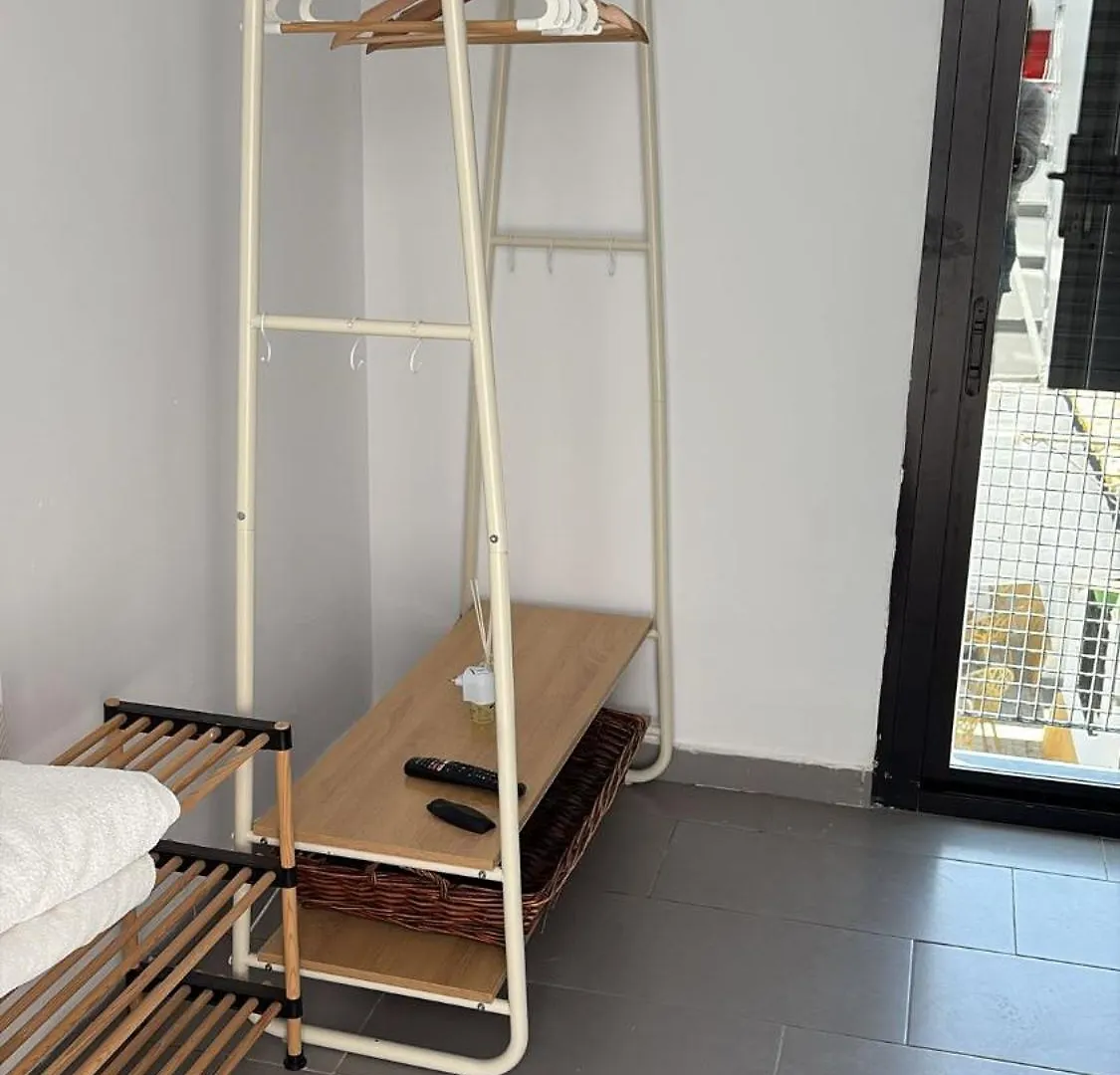 Hotel Barbate Rooms Olehousing